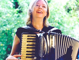 Accordion Player Melbourne-1